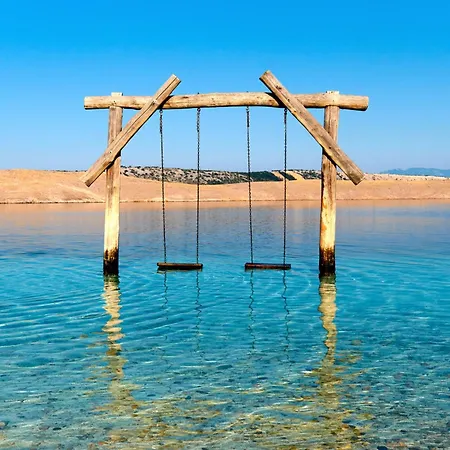 Apartment With A - C In 54832 Jadranovo