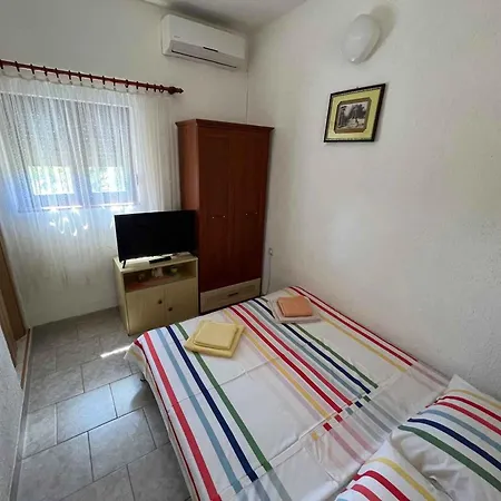 With A - C In 54832 Appartement Jadranovo